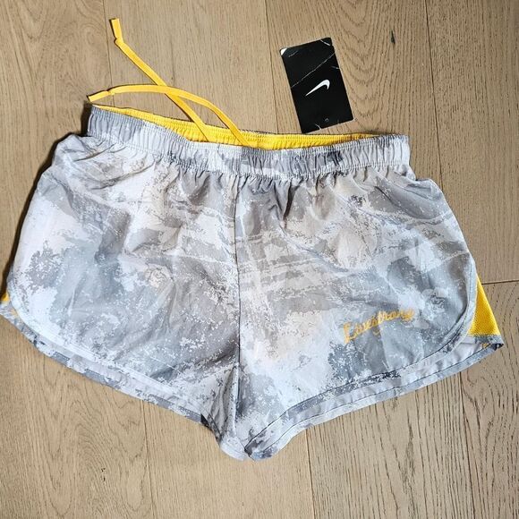 Nike Pants - 🎁Nwt Nike Gray and Yellow Athletic Shorts